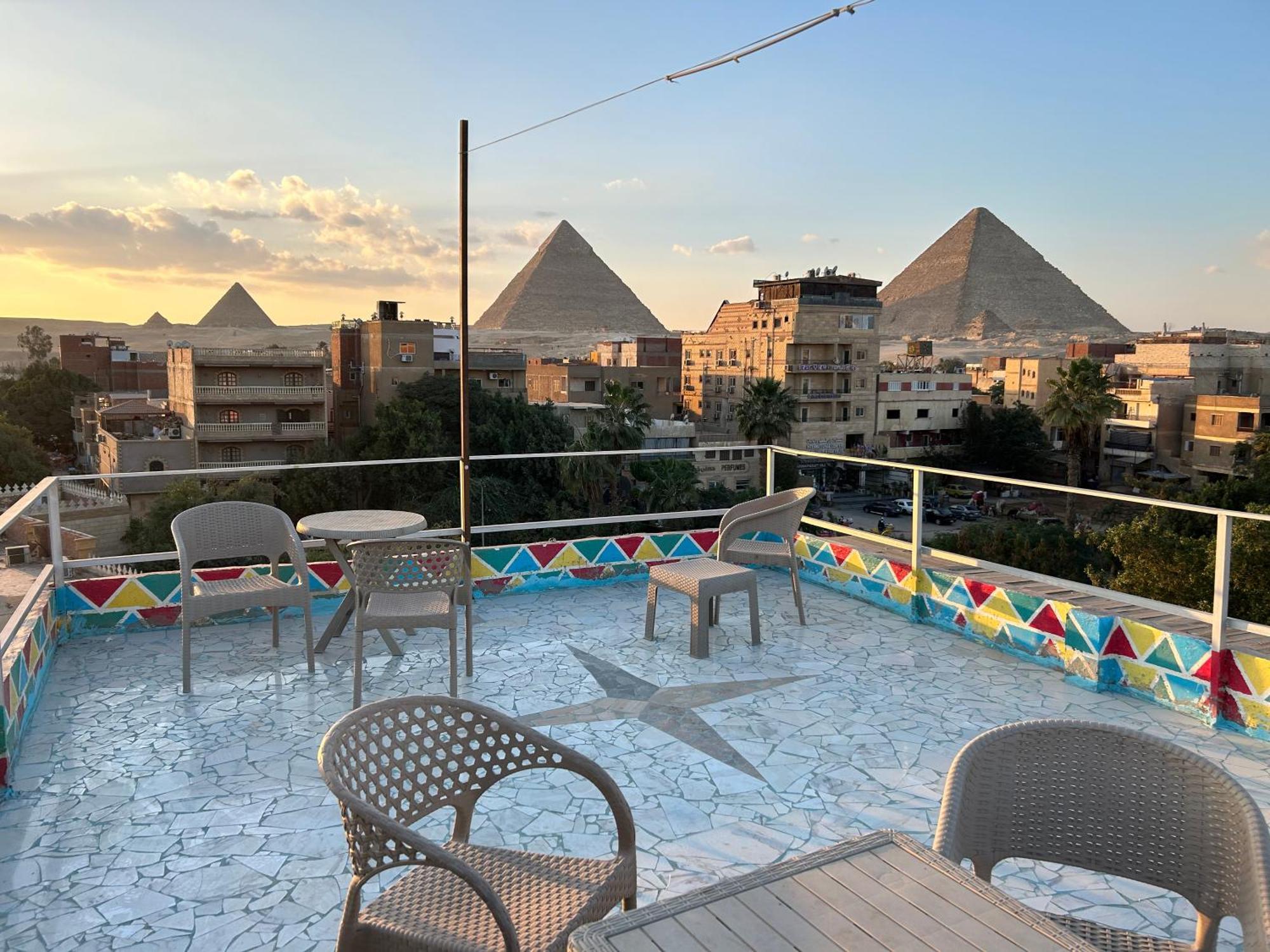 Matto Pyramids Inn 日本語サービスあり Cairo Exterior photo