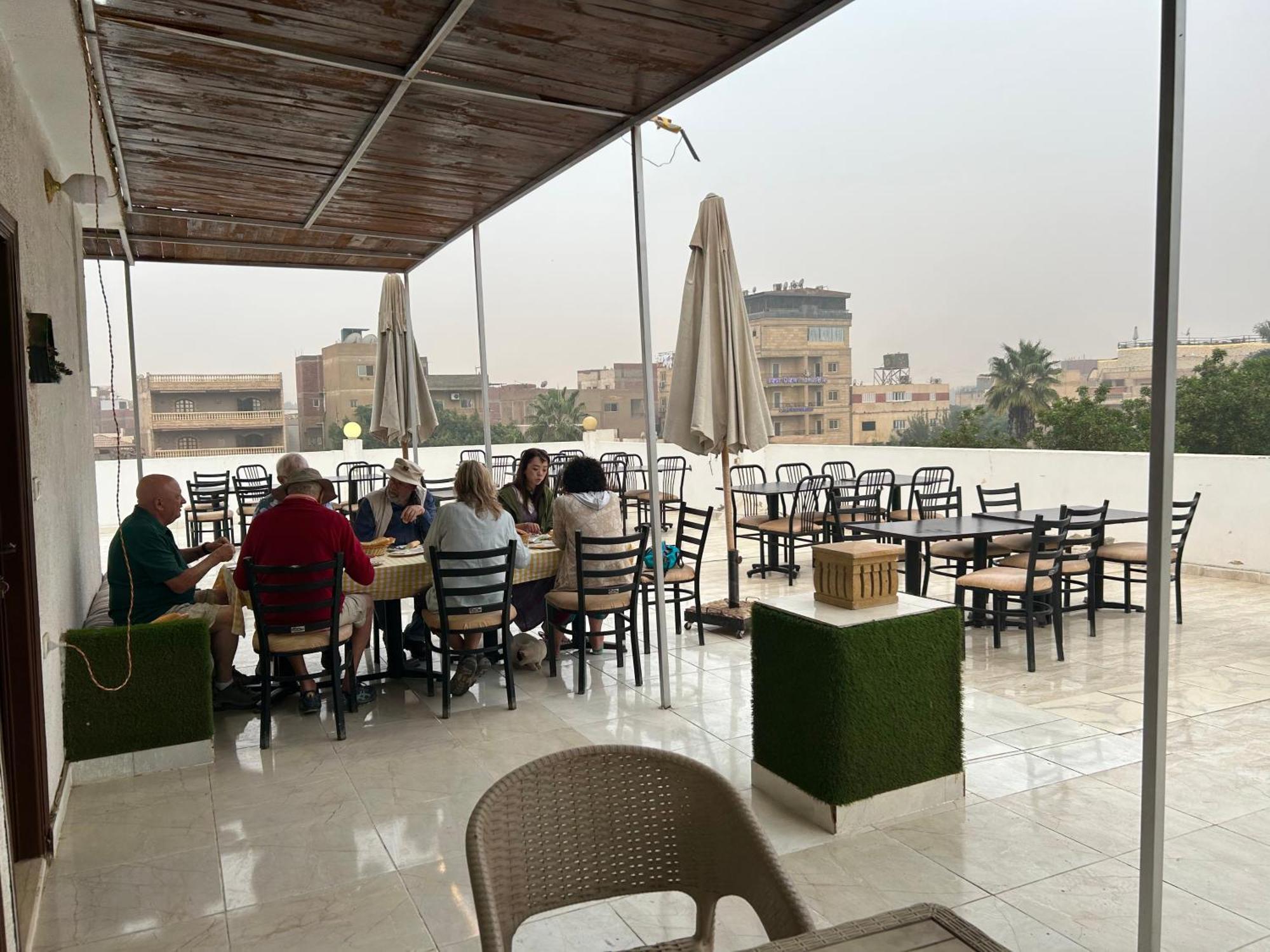 Matto Pyramids Inn 日本語サービスあり Cairo Exterior photo